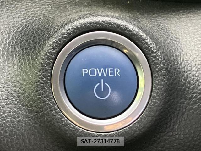 Toyota YARIS 2023-09 8547898-17