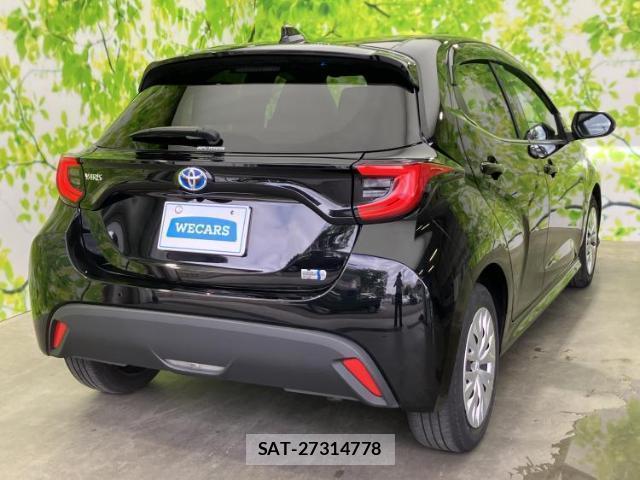Toyota YARIS 2023-09 8547898-2