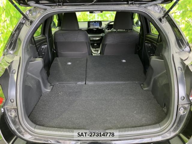 Toyota YARIS 2023-09 8547898-6