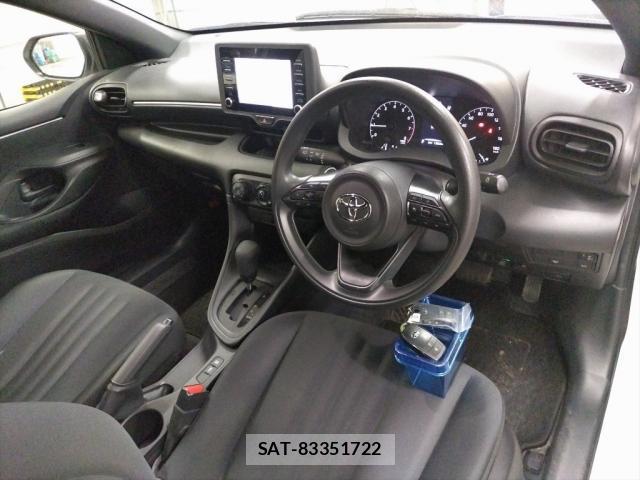 Toyota YARIS 2023-08 8548240-2
