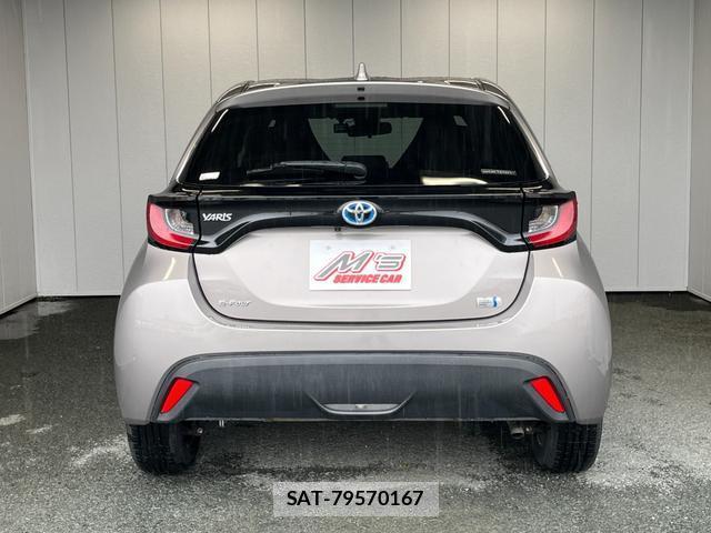 Toyota YARIS 2024-01 8548570-12