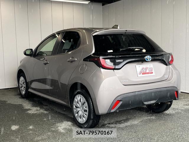 Toyota YARIS 2024-01 8548570-3