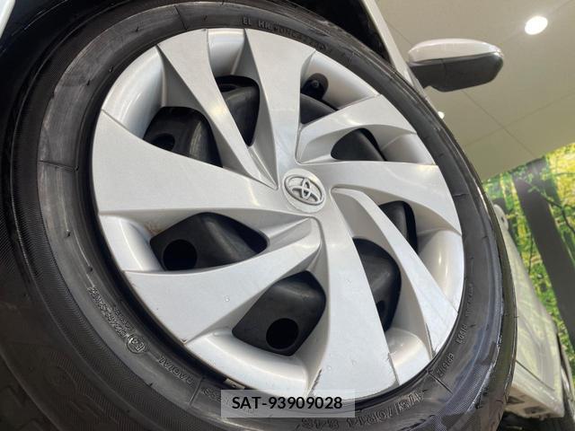 Toyota YARIS 2023-07 8549012-12