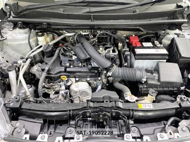 Toyota YARIS 2023-07 8549049-17