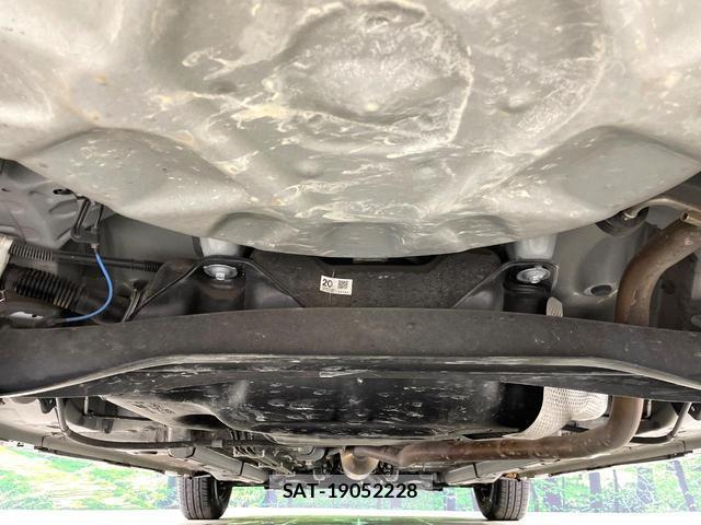 Toyota YARIS 2023-07 8549049-18