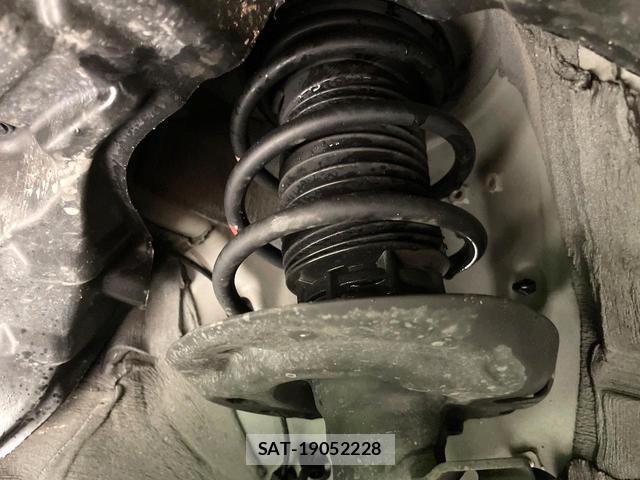 Toyota YARIS 2023-07 8549049-19
