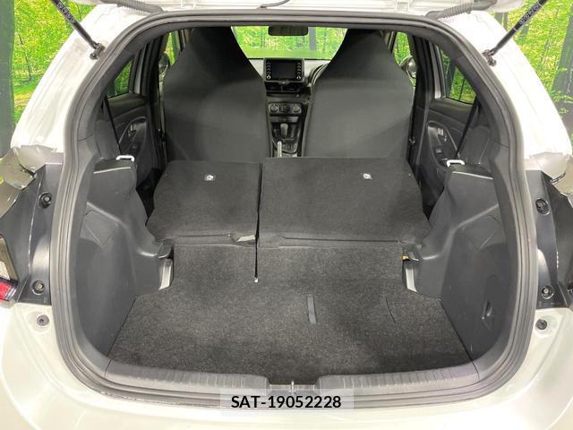 Toyota YARIS 2023-07 8549049-9