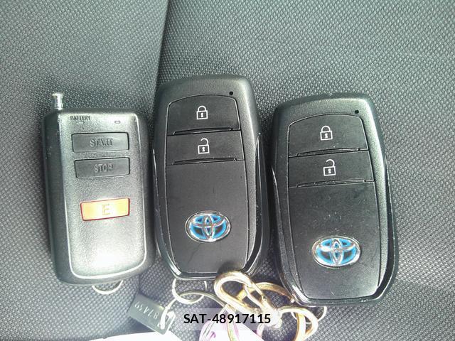Toyota YARIS 2020-09 8550078-11