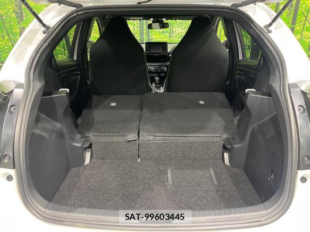 Toyota YARIS 2023-07 8550900-10