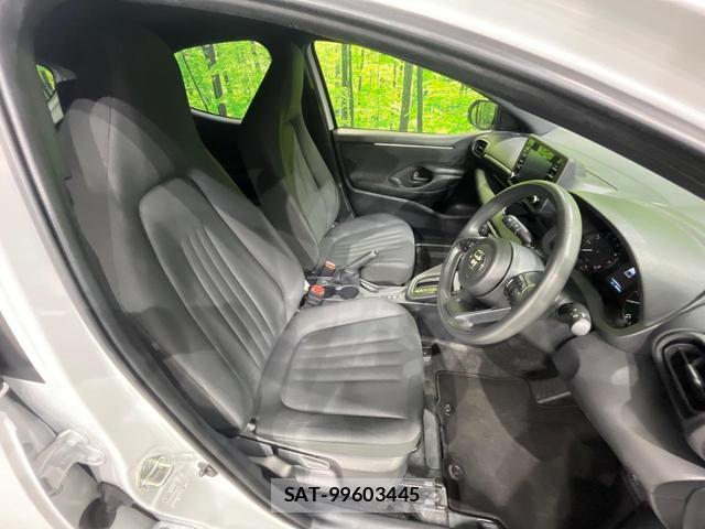 Toyota YARIS 2023-07 8550900-8