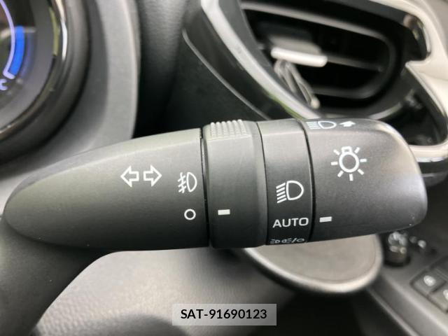 Toyota YARIS 2020-07 8550946-16