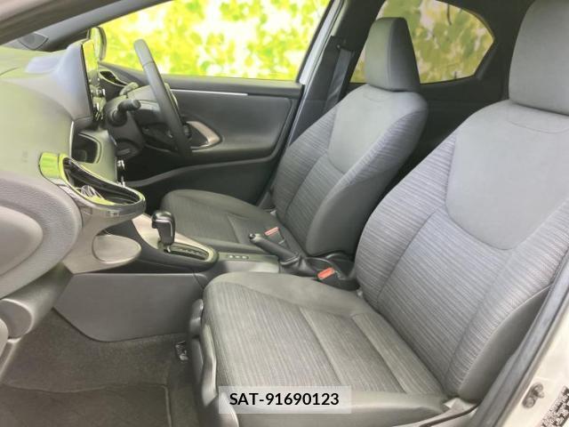 Toyota YARIS 2020-07 8550946-5