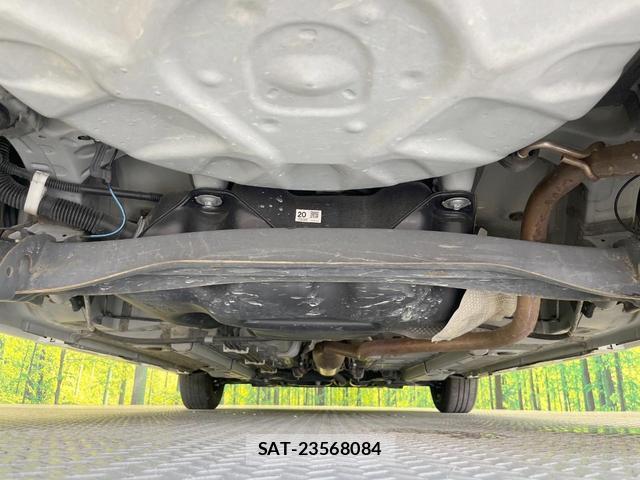 Toyota YARIS 2020-07 8551757-18