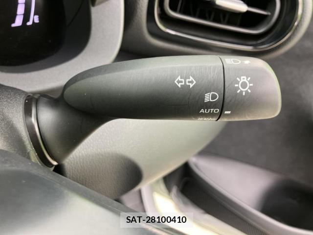 Toyota YARIS 2025-01 8552236-14