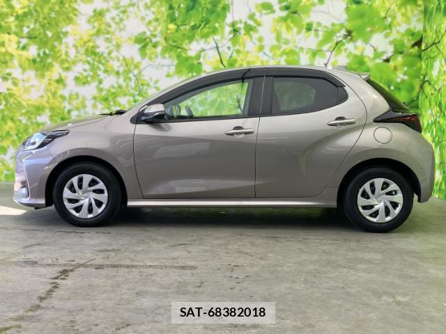 Toyota YARIS 2022-10 8552616-1
