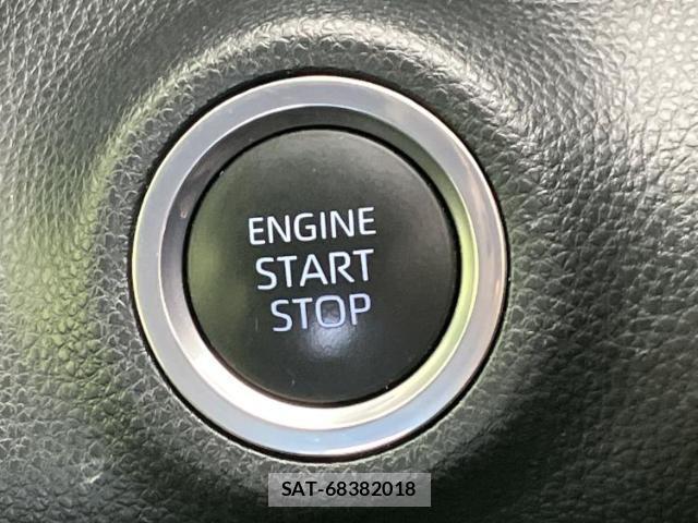 Toyota YARIS 2022-10 8552616-16