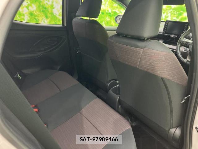 Toyota YARIS 2023-11 8552640-4