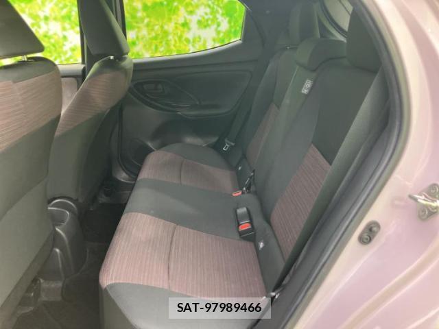 Toyota YARIS 2023-11 8552640-6