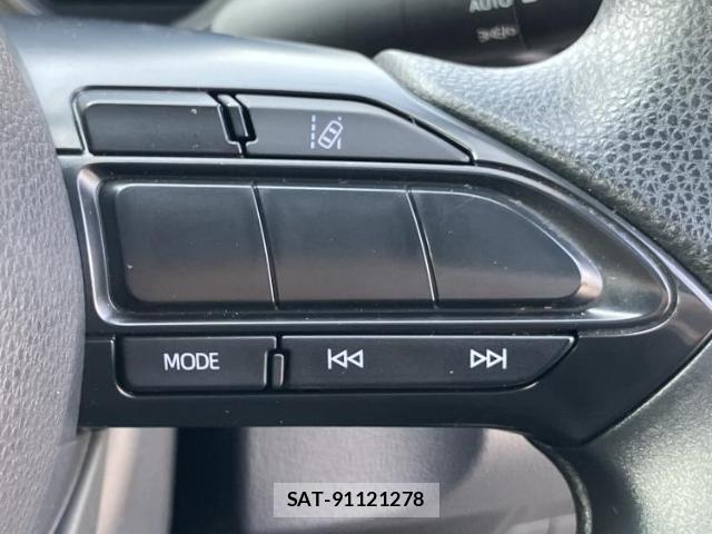 Toyota YARIS 2023-07 8552699-16
