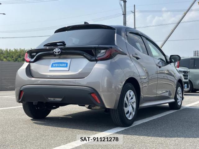 Toyota YARIS 2023-07 8552699-2