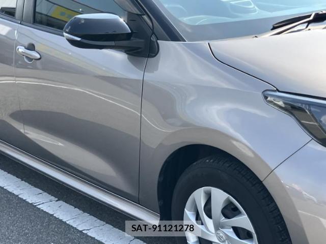 Toyota YARIS 2023-07 8552699-3