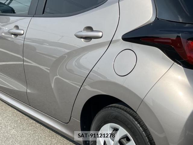 Toyota YARIS 2023-07 8552699-6