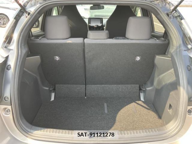 Toyota YARIS 2023-07 8552699-7