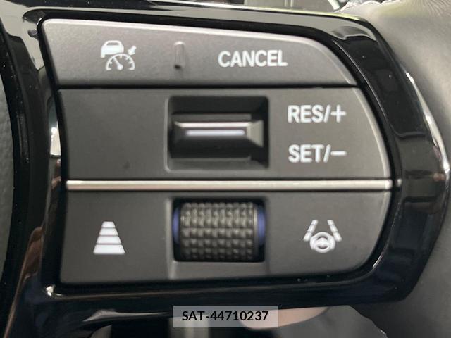 Honda ZR-V 2023-06 8548060-7