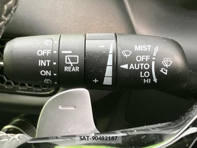 Honda ZR-V 2025-04 8552662-11