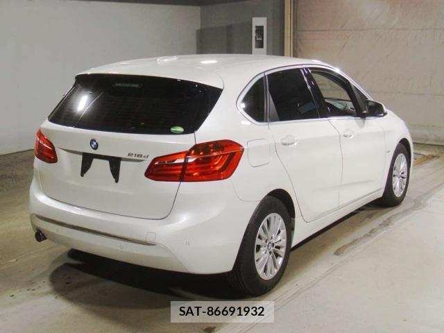 Bmw 2 SERIES 2018-02 8647034-1