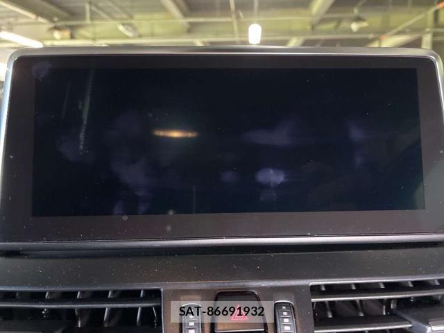 Bmw 2 SERIES 2018-02 8647034-6