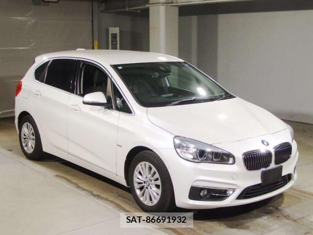 Bmw 2 SERIES 2018-02 8647034-8