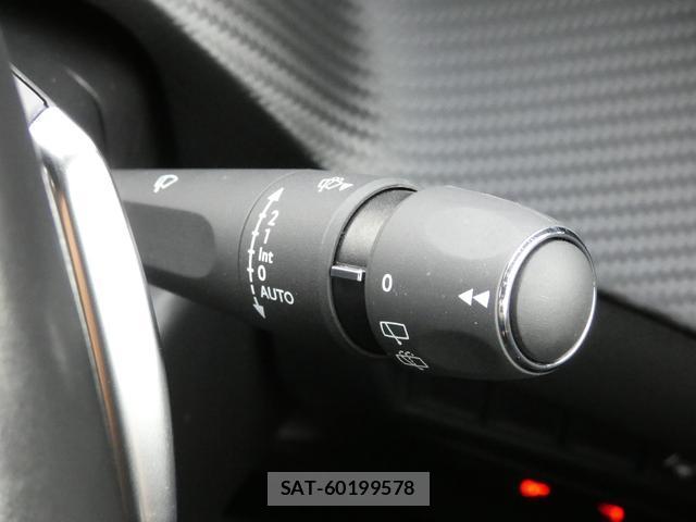 Peugeot 2008 2024-04 8648138-9