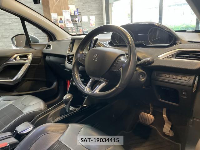 Peugeot 2008 2016-09 8650970-17
