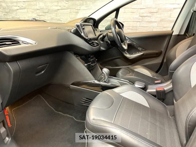 Peugeot 2008 2016-09 8650970-5