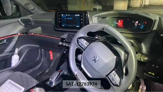 Peugeot 2008 2022-03 8651329-2