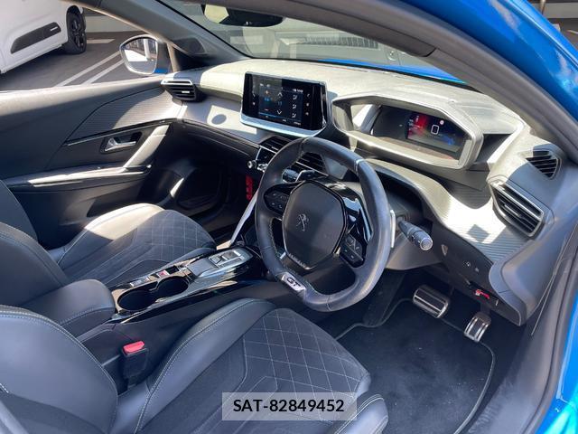 Peugeot 208 2022-07 8646806-3