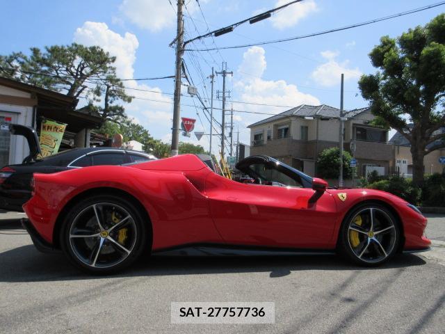 Ferrari 296 GTS 2024-06 8648414-3