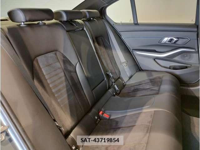 Bmw 3 SERIES 2022-12 8648832-10