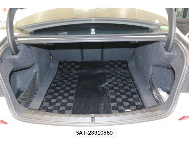 Bmw 3 SERIES 2019-10 8652620-18