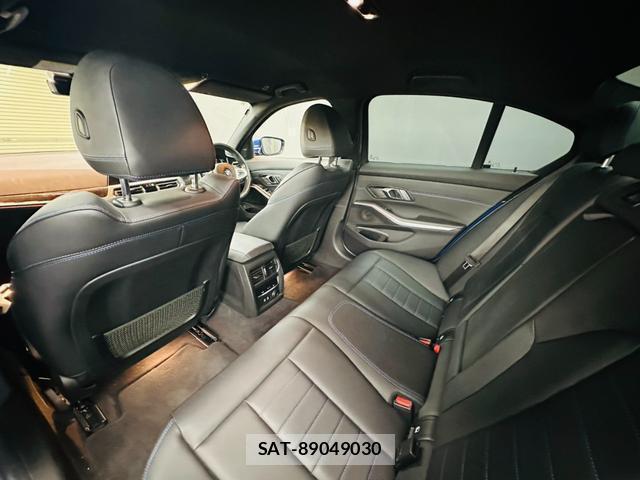 Bmw 3 SERIES 2019-08 8652781-3