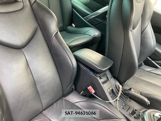Peugeot 308 2011-05 8648509-11