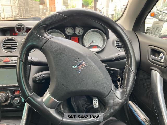 Peugeot 308 2011-05 8648509-16