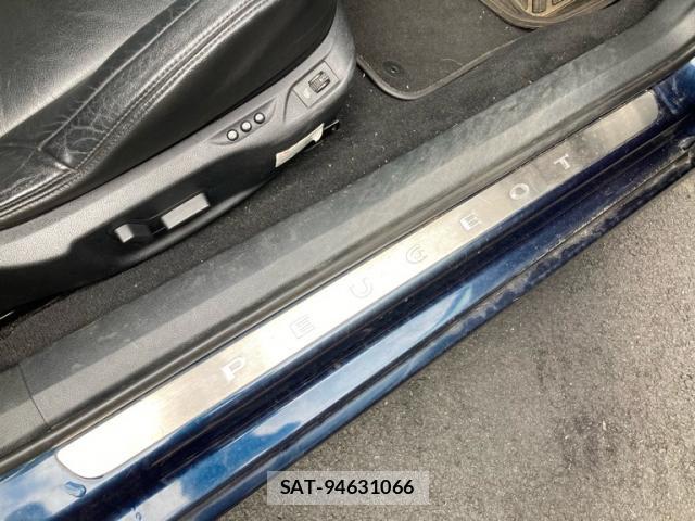 Peugeot 308 2011-05 8648509-19