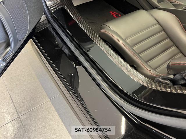 ALFA ROMEO 4C 2021-07 8648741-11