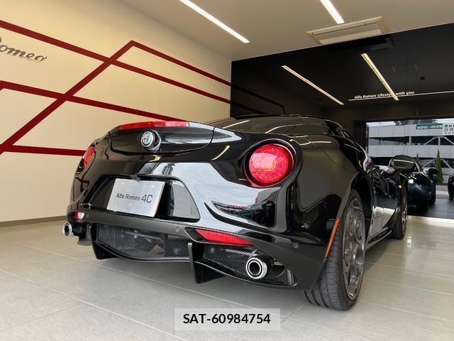 ALFA ROMEO 4C 2021-07 8648741-13