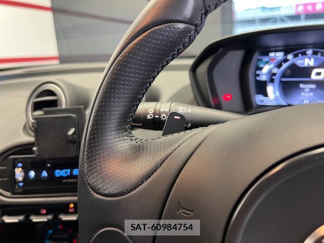 ALFA ROMEO 4C 2021-07 8648741-15