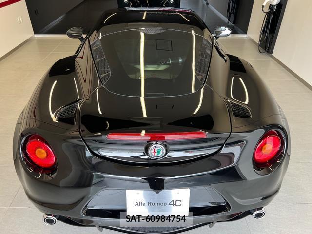 ALFA ROMEO 4C 2021-07 8648741-17