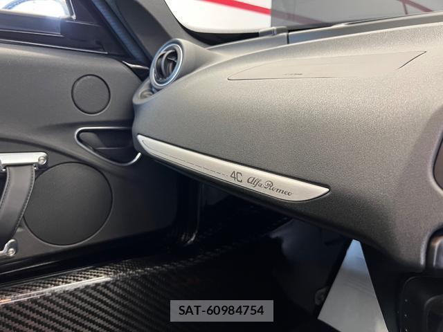 ALFA ROMEO 4C 2021-07 8648741-8