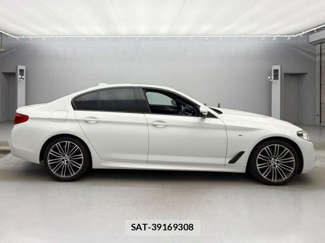 Bmw 5 SERIES 2019-07 8647021-7